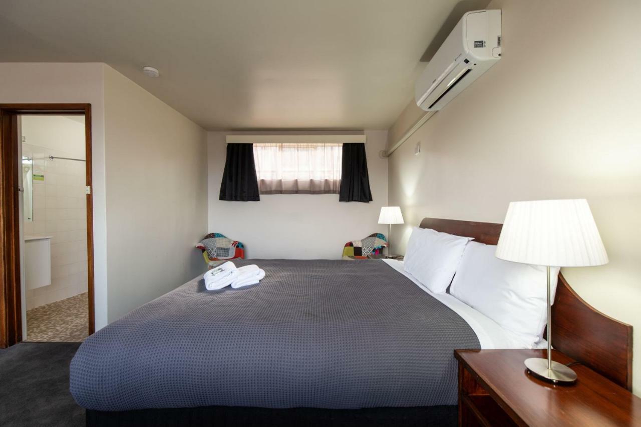 City View Motel Montagu Bay Extérieur photo